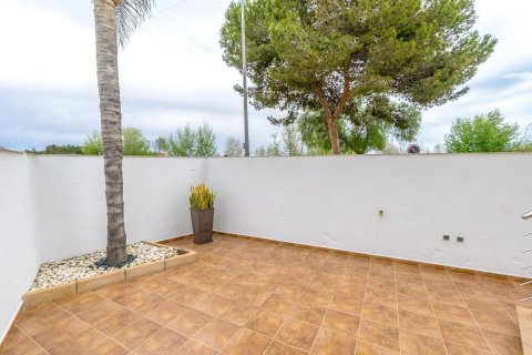 Villa till salu Rojales, Alicante, Spanien 4 sovrum, 404 kvm. Nr. 131904 - foto 6