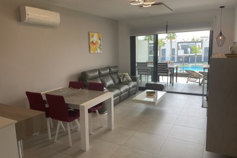 Apartment for sale Guardamar del Segura, Alicante, Spain 2 bedrooms, 75 sq.m. No. 131903 - photo 6