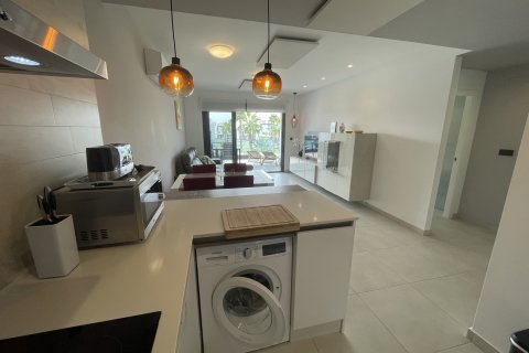 Apartment for sale Guardamar del Segura, Alicante, Spain 2 bedrooms, 75 sq.m. No. 131903 - photo 10