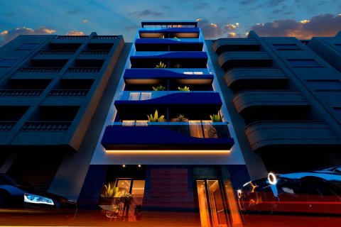 Apartment for sale Torrevieja, Alicante, Spain 2 bedrooms, 80 sq.m. No. 125069 - photo 2