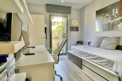 Apartamento en venta Palma de Mallorca, Mallorca, España 4 dormitorios, 176 m2 No. 128259 - foto 2