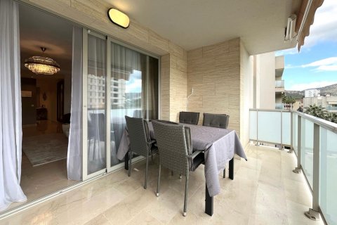 Huoneisto myytävänä Palmanova, Mallorca, Espanja, 4 makuuhuonetta, 118 m2 No. 128203 - kuva 4