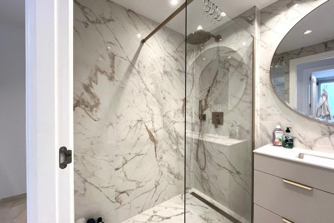 Huoneisto myytävänä Palmanova, Mallorca, Espanja, 4 makuuhuonetta, 118 m2 No. 128203 - kuva 15