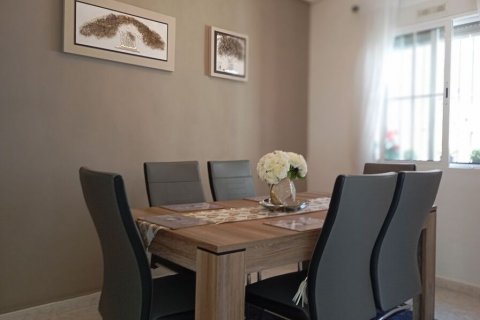Villa en venta Alicante, España 3 dormitorios, 122 m2 No. 129620 - foto 2
