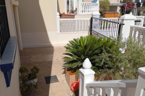 Villa en venta Alicante, España 3 dormitorios, 122 m2 No. 129620 - foto 8