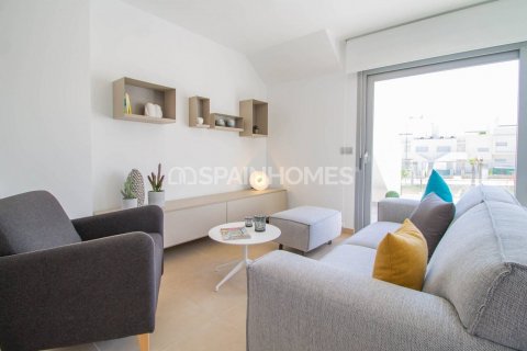 Продажа квартиры в Ориуэла, Аликанте, Испания 2 спальни, 82м2 №121864 - фото 11