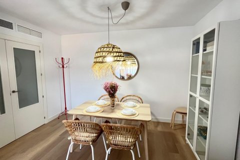 Аренда квартиры в Эстепона, Малага, Испания 2 спальни, 90м2 №121868 - фото 12