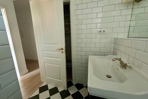 Apartamento en venta Madrid, España 1 dormitorio, 67 m2 No. 127316 - foto 11