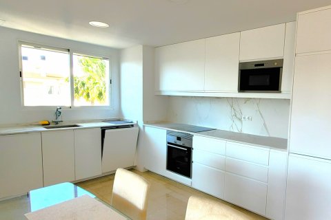 Apartamento en alquiler Palma de Mallorca, Mallorca, España 3 dormitorios, 124 m2 No. 129432 - foto 4