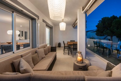 Villa for rent Peguera, Mallorca, Spain 5 bedrooms, 264 sq.m. No. 128084 - photo 8