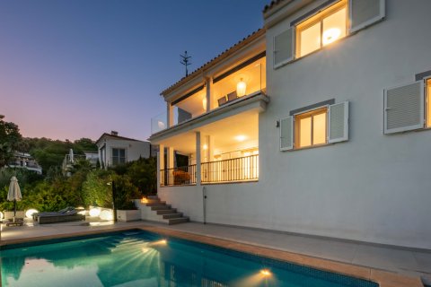 Villa for rent Peguera, Mallorca, Spain 5 bedrooms, 264 sq.m. No. 128084 - photo 4
