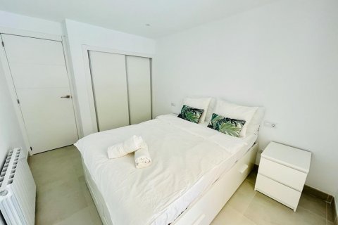 Villa for rent Costa D'en Blanes, Mallorca, Spain 4 bedrooms, 250 sq.m. No. 128085 - photo 8