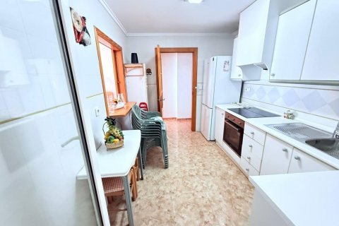 Apartment for sale La Mata, Alicante, Spain 3 bedrooms, 100 sq.m. No. 125274 - photo 17