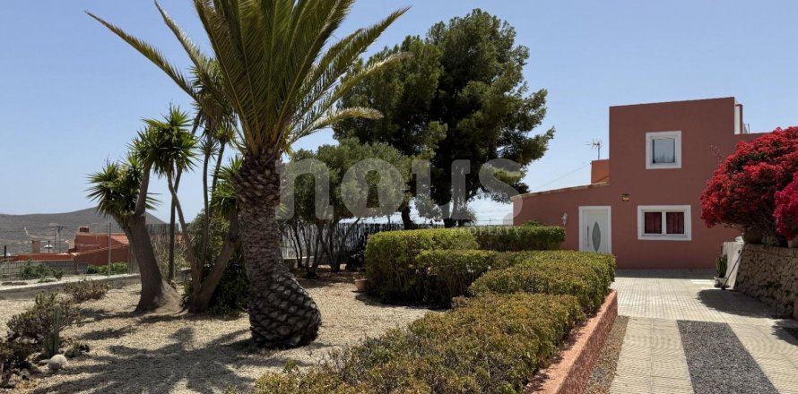Willa Charco del Pino, Tenerife, Hiszpania 4 sypialnie, 200 mkw. nr 130740