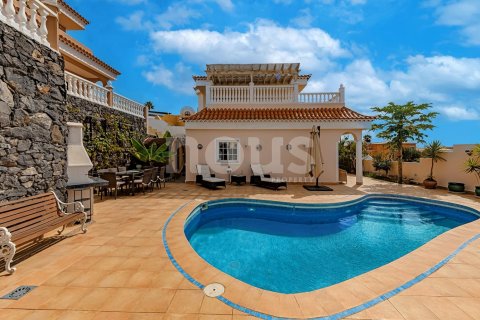 Villa till salu Callao Salvaje, Tenerife, Spanien 3 sovrum, 250 kvm. Nr. 130737 - foto 1