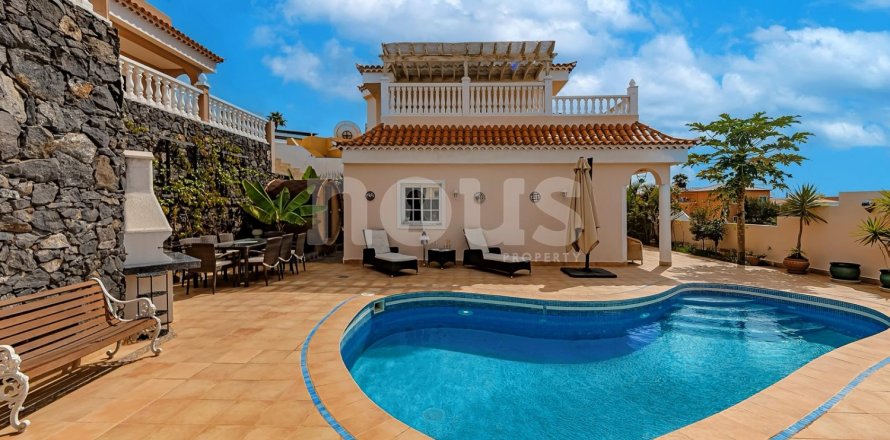 Villa Callao Salvaje, Tenerife, Spanien 3 sovrum, 250 kvm. Nr. 130737