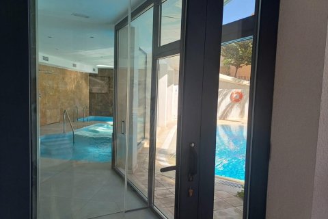 Bungalow för uthyrning i Villajoyosa, Alicante, Spanien 1 sovrum, 125 kvm. Nr. 127113 - foto 30