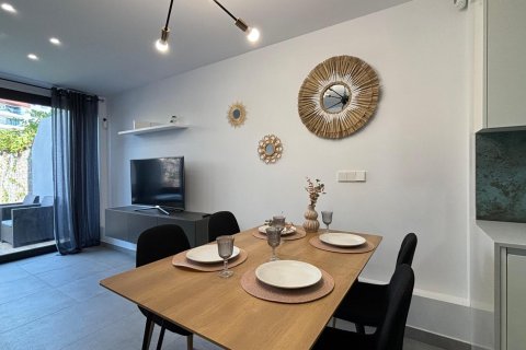 Bungalow för uthyrning i Villajoyosa, Alicante, Spanien 1 sovrum, 125 kvm. Nr. 127113 - foto 3