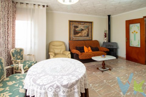 Radhus till salu Alzira, Valencia, Spanien 4 sovrum, 228 kvm. Nr. 132730 - foto 27