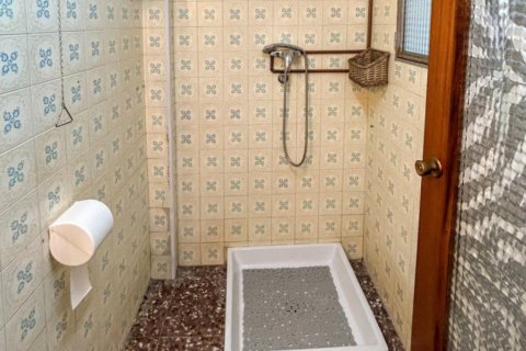 Radhus till salu Alzira, Valencia, Spanien 4 sovrum, 228 kvm. Nr. 132730 - foto 15