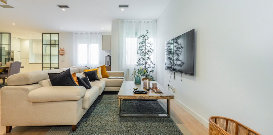 Apartment Salamanca, Espagne 4 chambres, 175 m2 No. 120388