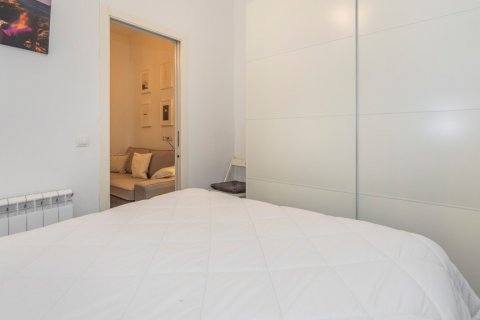 Apartment for sale Madrid, Spain 2 bedrooms, 45 sq.m. No. 120390 - photo 17