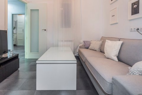 Apartment for sale Madrid, Spain 2 bedrooms, 45 sq.m. No. 120390 - photo 20
