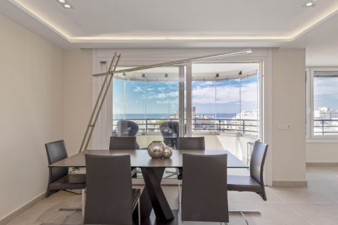Appartamento in vendita Marbella, Malaga, Spagna 3 camere da letto, 146 mq. N° 120389 - foto 4