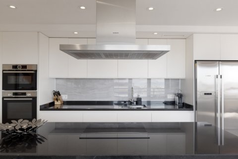 Appartamento in vendita Marbella, Malaga, Spagna 3 camere da letto, 146 mq. N° 120389 - foto 8
