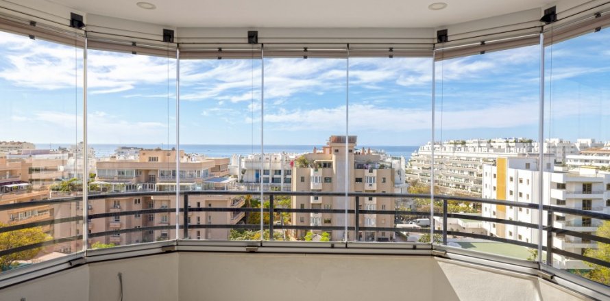 Appartamento Marbella, Malaga, Spagna 3 camere da letto, 146 mq. N° 120389