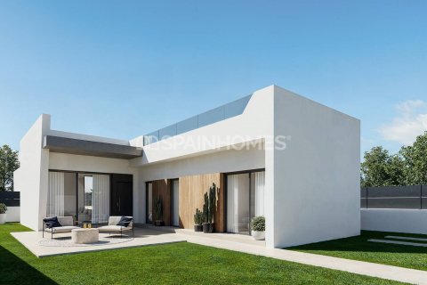 Villa till salu San Miguel de Salinas, Alicante, Spanien 3 sovrum, 107 kvm. Nr. 120974 - foto 1