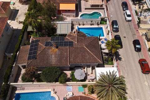 Villa à vendre Benijofar, Alicante, Espagne, 5 chambres, 185 m2 No. 129339 - photo 8