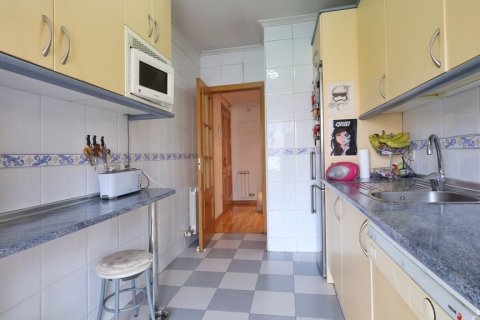 Продажа квартиры в Мадрид, Испания 3 спальни, 128м2 №121427 - фото 19