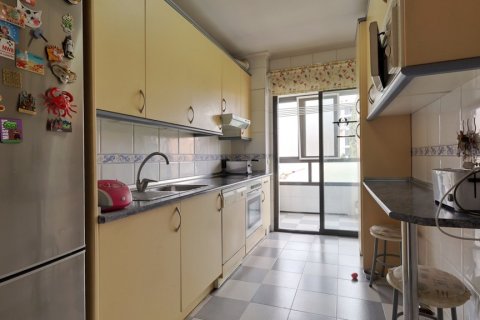 Продажа квартиры в Мадрид, Испания 3 спальни, 128м2 №121427 - фото 18