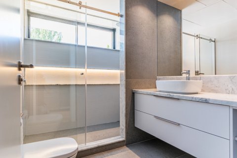 Huvila myytävänä Pozuelo de Alarcon, Madrid, Espanja, 6 makuuhuonetta, 1.16 m2 No. 124766 - kuva 25