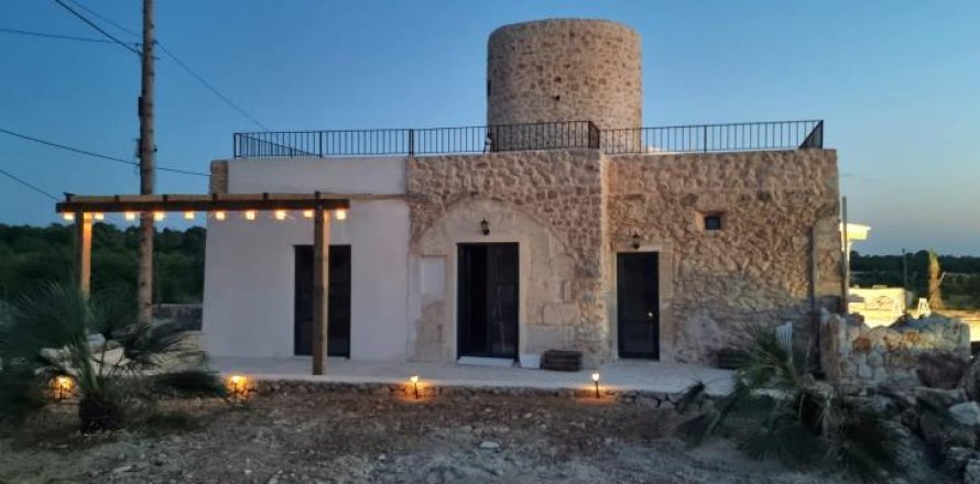 Villa Felanitx, Mallorca, Spanien 4 sovrum, 240 kvm. Nr. 127078