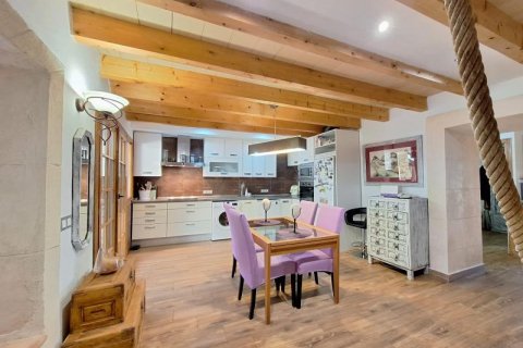 Villa zum Verkauf Santa Eugenia, Mallorca, Spanien 4 Schlafzimmer, 206 m2 Nr. 127073 - Foto 2