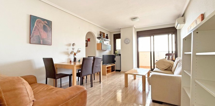 Apartment Torrevieja, Alicante, Spain 3 bedrooms, 114 sq.m. No. 125707