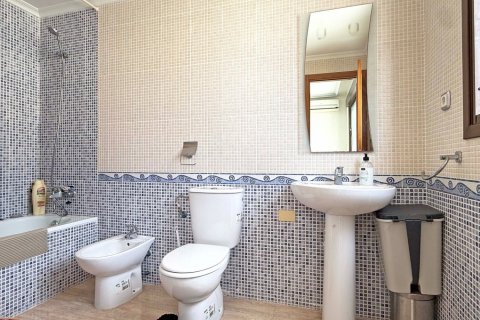 Apartment for sale Torrevieja, Alicante, Spain 3 bedrooms, 114 sq.m. No. 125707 - photo 5