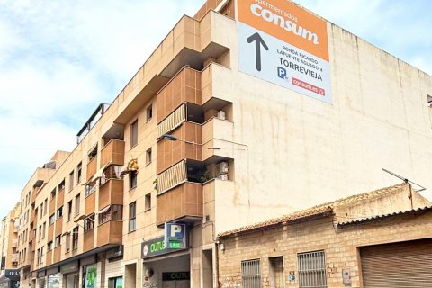 Apartment for sale Torrevieja, Alicante, Spain 3 bedrooms, 114 sq.m. No. 125707 - photo 3