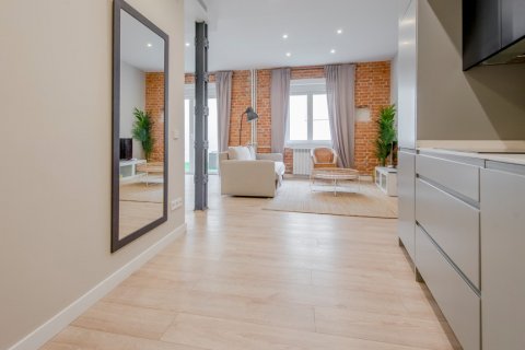 Apartment for sale Madrid, Spain 2 bedrooms, 73 sq.m. No. 121813 - photo 3