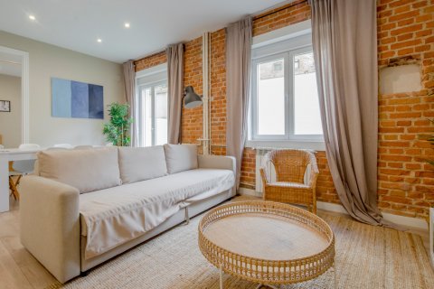 Apartment for sale Madrid, Spain 2 bedrooms, 73 sq.m. No. 121813 - photo 6