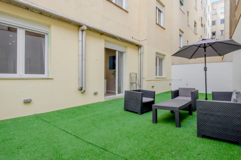 Apartment for sale Madrid, Spain 2 bedrooms, 73 sq.m. No. 121813 - photo 21