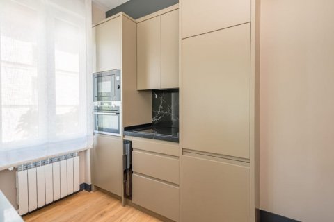 Apartamento en venta Madrid, España 2 dormitorios, 98 m2 No. 121817 - foto 7