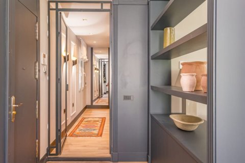 Apartamento en venta Madrid, España 2 dormitorios, 98 m2 No. 121817 - foto 8