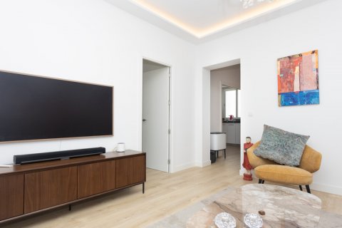 Продажа квартиры в Мадрид, Испания 3 спальни, 117м2 №121814 - фото 4
