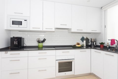 Продажа квартиры в Мадрид, Испания 3 спальни, 117м2 №121814 - фото 28