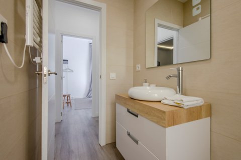 Apartment à vendre Madrid, Espagne, 4 chambres, 114 m2 No. 121812 - photo 10