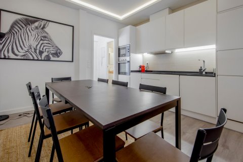 Apartment à vendre Madrid, Espagne, 4 chambres, 114 m2 No. 121812 - photo 13