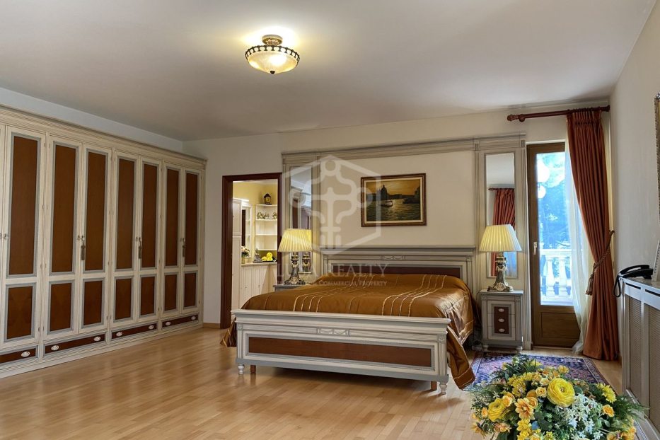 Villa en Castelldefels, Barcelona, España 6 dormitorios, 670 m2 No. 128032